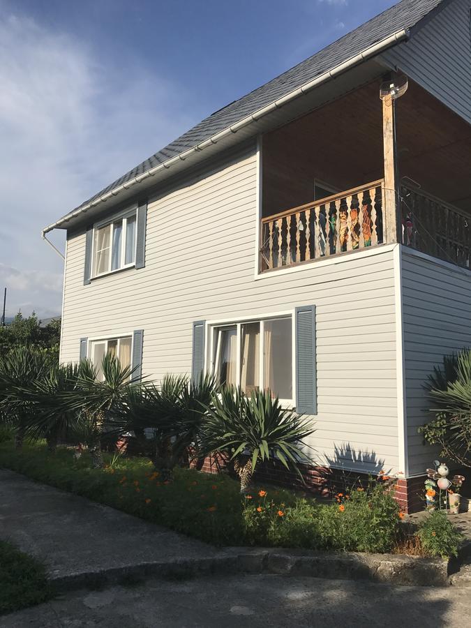 Dom U Morya Otel Pitsunda Dış mekan fotoğraf